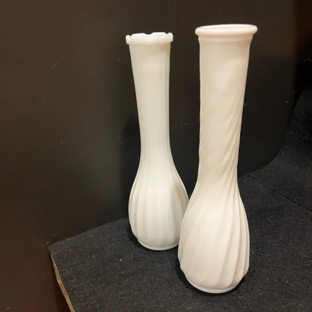 Vintage Milk Glass Bud Vases Straight Ribbed and Swirled Ribbed Set of Two